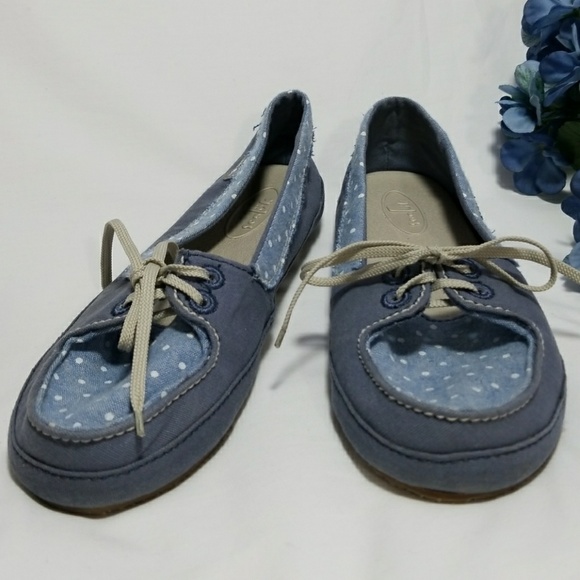 Sanuk Shoes - Sanuk women's blue & polka dot Canvas moccasins